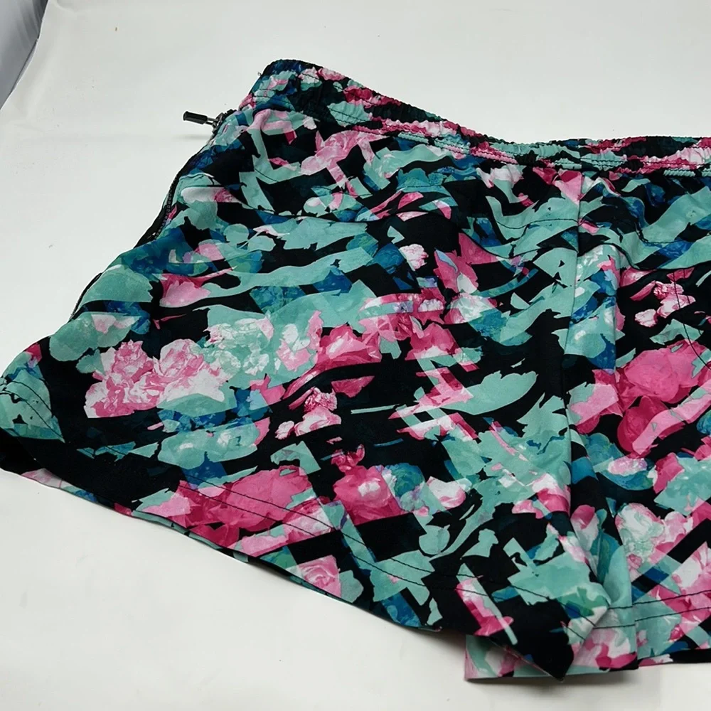 Fabletics Black Blue Pink Athletic Running Shorts Size Large Excellent Condition